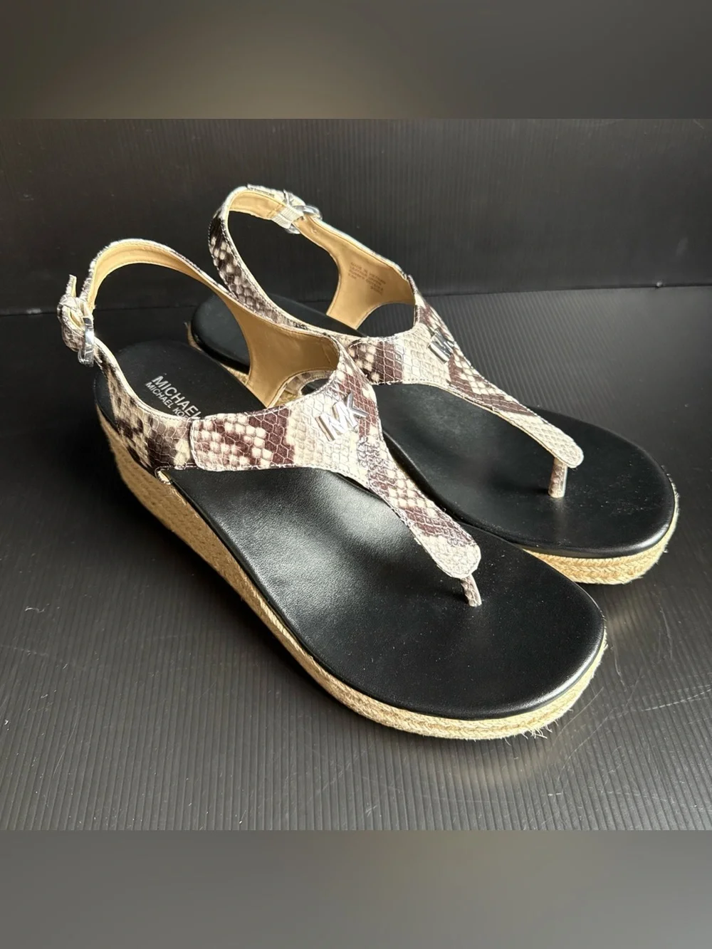 NIB Michael Kors Laney Thong Embossed Leather Espadrille Sandal Women’s Size 9.5